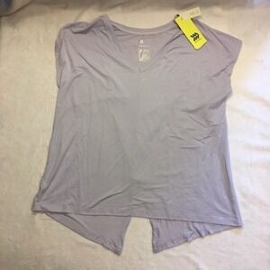 New womens all‎ in motion top L